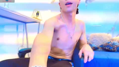 Snapshot of xandergrey8 chatting on 03-08-26, 06:55 xandergrey8 online show from 03-08-26, 06:55