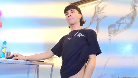 Snapshot of xandergrey8 chatting on 03-09-26, 07:07 xandergrey8 online show from 03-09-26, 07:07