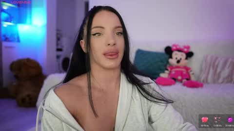 Alexandra online show from 05-18-26, 09:53