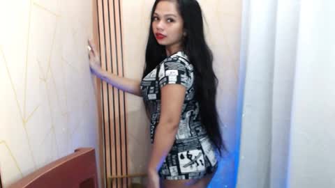 Snapshot of xblaire chatting on 10-16-25, 08:54 Blaire online show from 10-16-25, 08:54