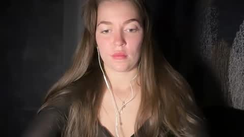 Snapshot of xcharliesa chatting on 09-11-25, 07:14 xcharliesa online show from 09-11-25, 07:14