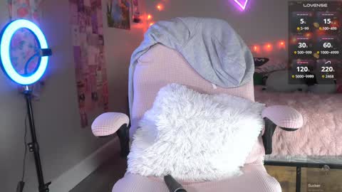 spoil me here  online show from 03-04-26, 06:30