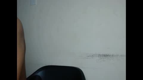 Snapshot of xcreamypussy chatting on 01-01-25, 11:18 xcreamypussy online show from 01-01-25, 11:18