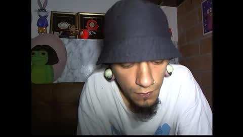 Snapshot of xdantex19 chatting on 02-02-26, 02:05 xdantex19 online show from 02-02-26, 02:05