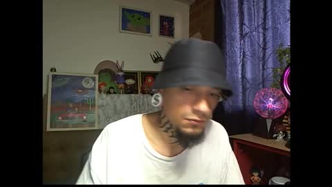 Snapshot of xdantex19 chatting on 03-12-26, 09:54 xdantex19 online show from 03-12-26, 09:54