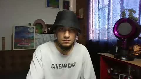 xdantex19 online show from 05-20-26, 01:39