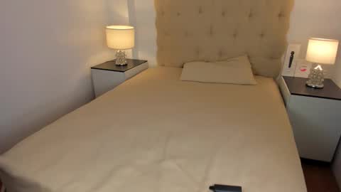 Snapshot of xdropgorgeous_onlyamira chatting on 10-05-25, 11:19 Hello ur lovely AMIRA online show from 10-05-25, 11:19