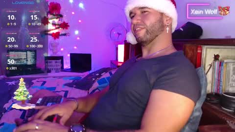 Snapshot of xein_wolf chatting on 12-16-24, 02:04 Xein Independent Model online show from 12-16-24, 02:04