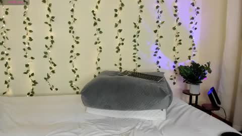   online show from 07-14-26, 11:54