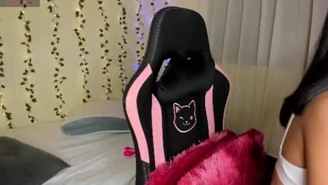    online show from 07-27-26, 01:23