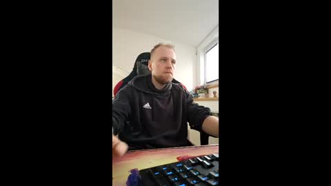 Snapshot of xer187 chatting on 02-17-26, 10:12 Xeharnot online show from 02-17-26, 10:12