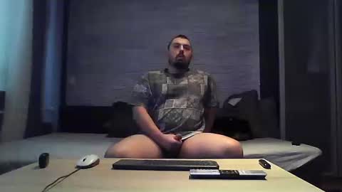 Snapshot of xfikusx44 chatting on 01-16-26, 09:24 xfikusx44 online show from 01-16-26, 09:24