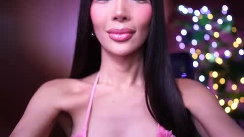 Snapshot of xforyoureyesonlyx chatting on 08-05-26, 02:36 Anne online show from 08-05-26, 02:36