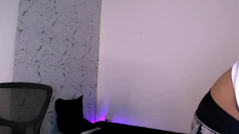 Xiao Keiko online show from 04-09-26, 05:07