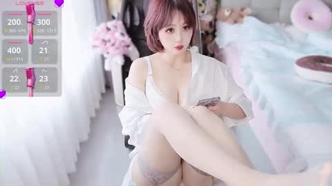 Snapshot of xiaoyu_cn chatting on 03-15-26, 05:46 xiaoyu online show from 03-15-26, 05:46