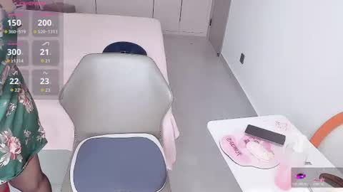 Snapshot of xiaoyu_cn chatting on 07-14-26, 02:16 xiaoyu online show from 07-14-26, 02:16