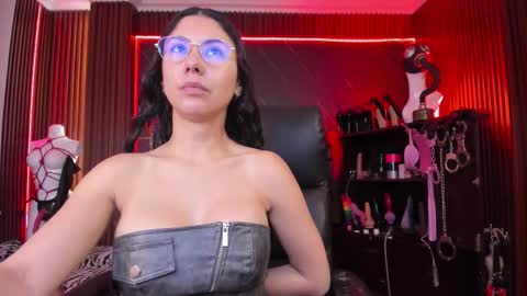 XiaQueen   I M online show from 10-28-25, 11:25