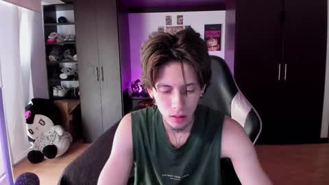 Snapshot of xice_boy chatting on 02-15-26, 03:20 xIce Boy online show from 02-15-26, 03:20