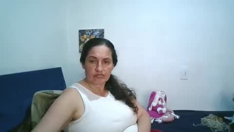 Ximena online show from 06-19-26, 11:19