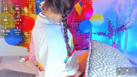 tifanny  online show from 06-11-26, 07:23