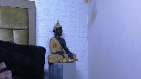 Snapshot of ximenawilliamss chatting on 02-06-25, 07:13 ximena online show from 02-06-25, 07:13