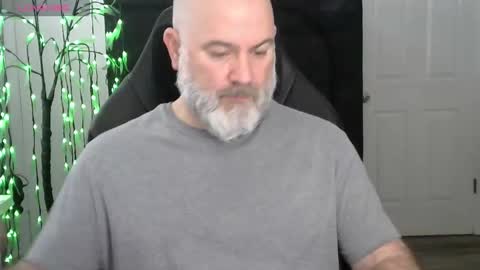 MrSlowBurn77 online show from 02-17-26, 03:40