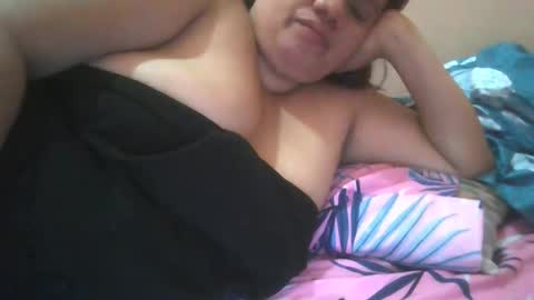 Snapshot of xjuicytits chatting on 01-19-26, 01:09 xjuicytits online show from 01-19-26, 01:09