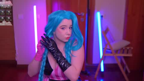 Snapshot of xlanabunny chatting on 01-08-25, 10:15 xlanabunny online show from 01-08-25, 10:15