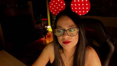 Lara online show from 05-14-26, 10:05