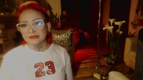 xlisbetx online show from 10-09-25, 02:09