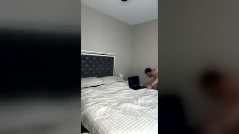 xmckennalynn online show from 07-27-26, 03:24