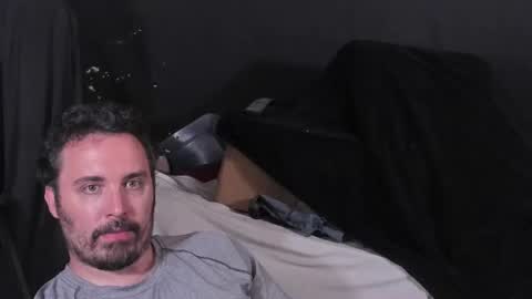 Snapshot of xmetalstudx chatting on 07-19-26, 01:53 MetalstudMaster online show from 07-19-26, 01:53