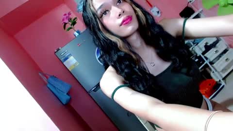 Snapshot of xmonaco88 chatting on 04-01-26, 01:41 monaco online show from 04-01-26, 01:41