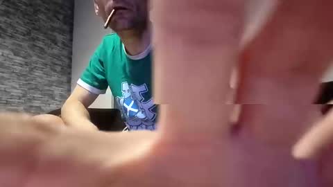 Snapshot of xo_smurf_xo chatting on 12-25-24, 11:33 Just Smurf online show from 12-25-24, 11:33