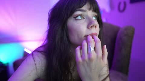 Snapshot of xobondaixo chatting on 12-04-24, 10:02 Bella Bondai online show from 12-04-24, 10:02