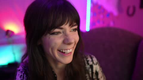 Snapshot of xobondaixo chatting on 12-15-24, 03:45 Bella Bondai online show from 12-15-24, 03:45
