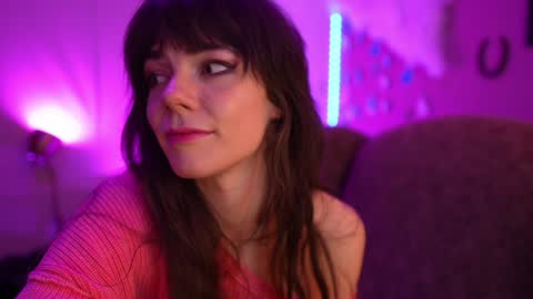 Snapshot of xobondaixo chatting on 12-18-24, 10:08 Bella Bondai online show from 12-18-24, 10:08