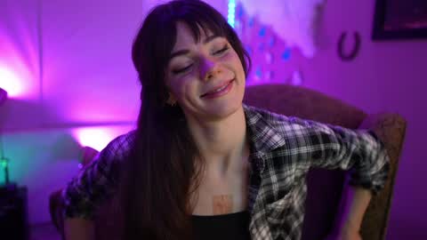 Snapshot of xobondaixo chatting on 12-19-24, 12:23 Bella Bondai online show from 12-19-24, 12:23