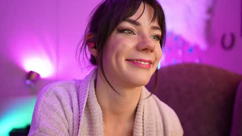 Snapshot of xobondaixo chatting on 12-21-24, 09:12 Bella Bondai online show from 12-21-24, 09:12