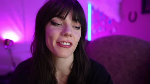 Snapshot of xobondaixo chatting on 01-15-25, 01:31 Bella Bondai online show from 01-15-25, 01:31
