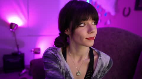 Snapshot of xobondaixo chatting on 01-16-25, 08:33 Bella Bondai online show from 01-16-25, 08:33