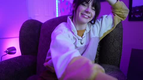 Snapshot of xobondaixo chatting on 01-21-25, 03:54 Bella Bondai online show from 01-21-25, 03:54