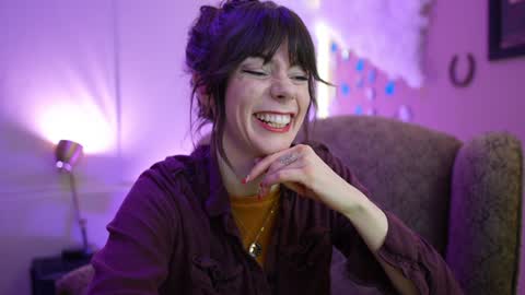 Snapshot of xobondaixo chatting on 02-04-25, 04:59 Bella Bondai online show from 02-04-25, 04:59