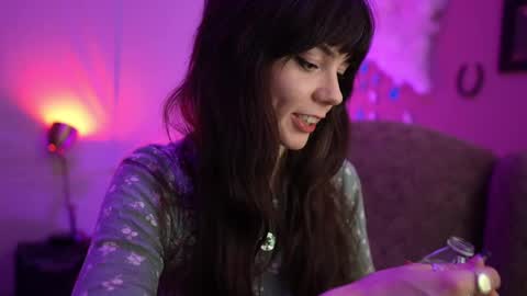 Snapshot of xobondaixo chatting on 02-12-25, 08:49 Bella Bondai online show from 02-12-25, 08:49