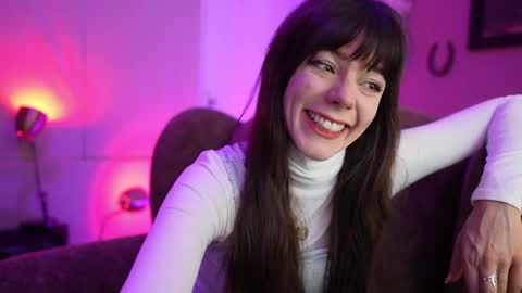 Snapshot of xobondaixo chatting on 02-18-25, 04:37 Bella Bondai online show from 02-18-25, 04:37