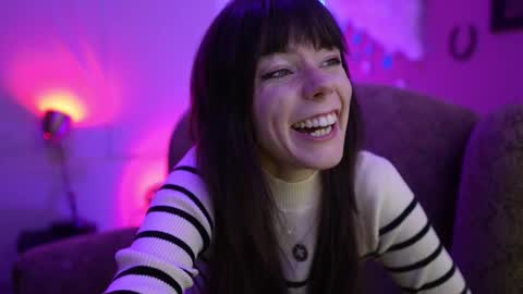 Snapshot of xobondaixo chatting on 02-19-25, 09:17 Bella Bondai online show from 02-19-25, 09:17