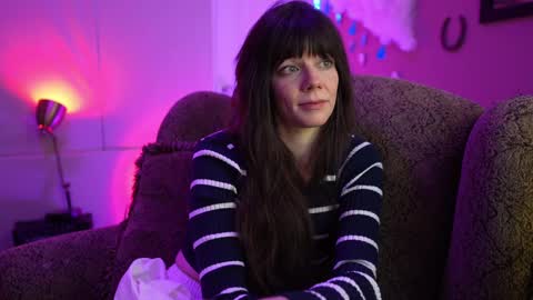 Snapshot of xobondaixo chatting on 02-19-25, 12:22 Bella Bondai online show from 02-19-25, 12:22