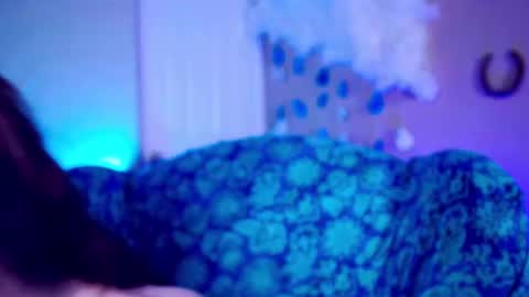 Snapshot of xobondaixo chatting on 09-24-25, 03:43 Bella Bondai online show from 09-24-25, 03:43