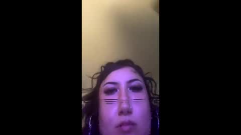 Snapshot of xocrybaby chatting on 10-12-25, 12:09 xocrybaby online show from 10-12-25, 12:09