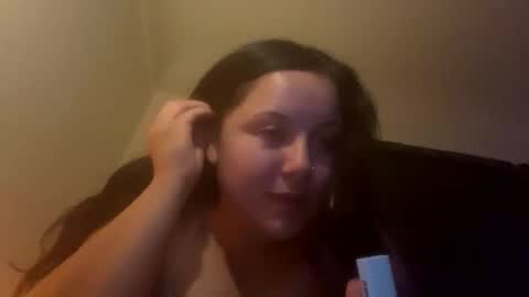 Snapshot of xocrybaby chatting on 10-15-25, 06:46 xocrybaby online show from 10-15-25, 06:46